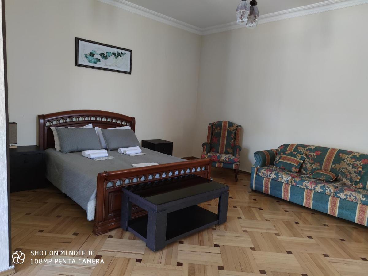 Borjomi Sichi Hotel Buitenkant foto