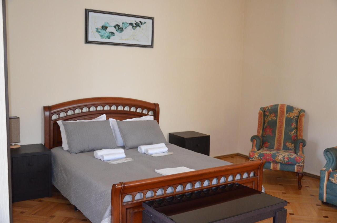 Borjomi Sichi Hotel Buitenkant foto