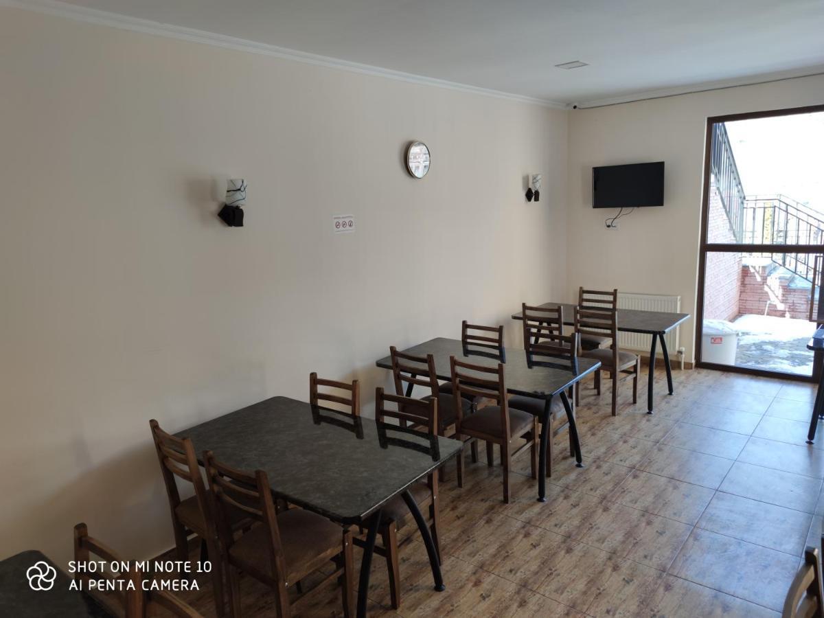 Borjomi Sichi Hotel Buitenkant foto