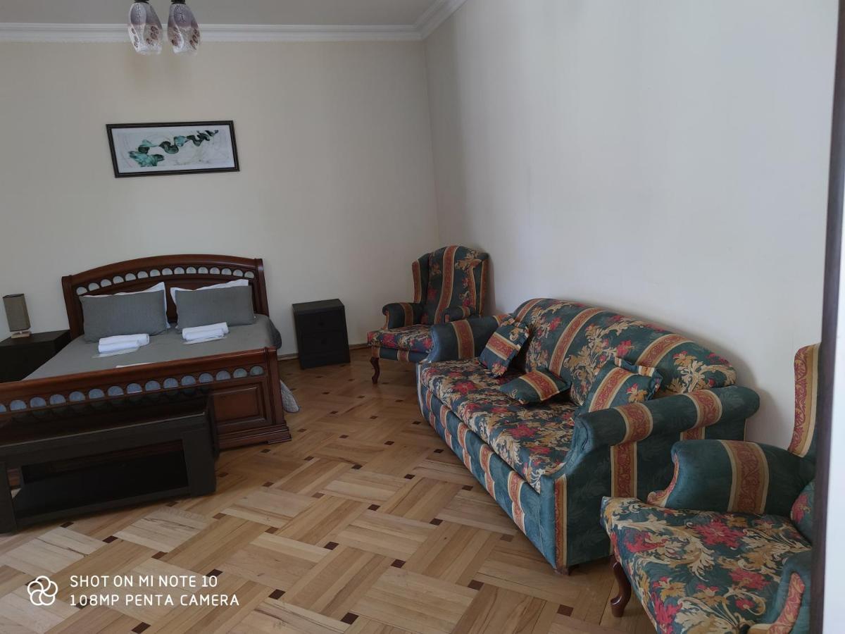 Borjomi Sichi Hotel Buitenkant foto